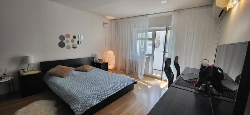 Pomarla, garsoniera luminoasa 5 min. metrou Brancoveanu DB2001